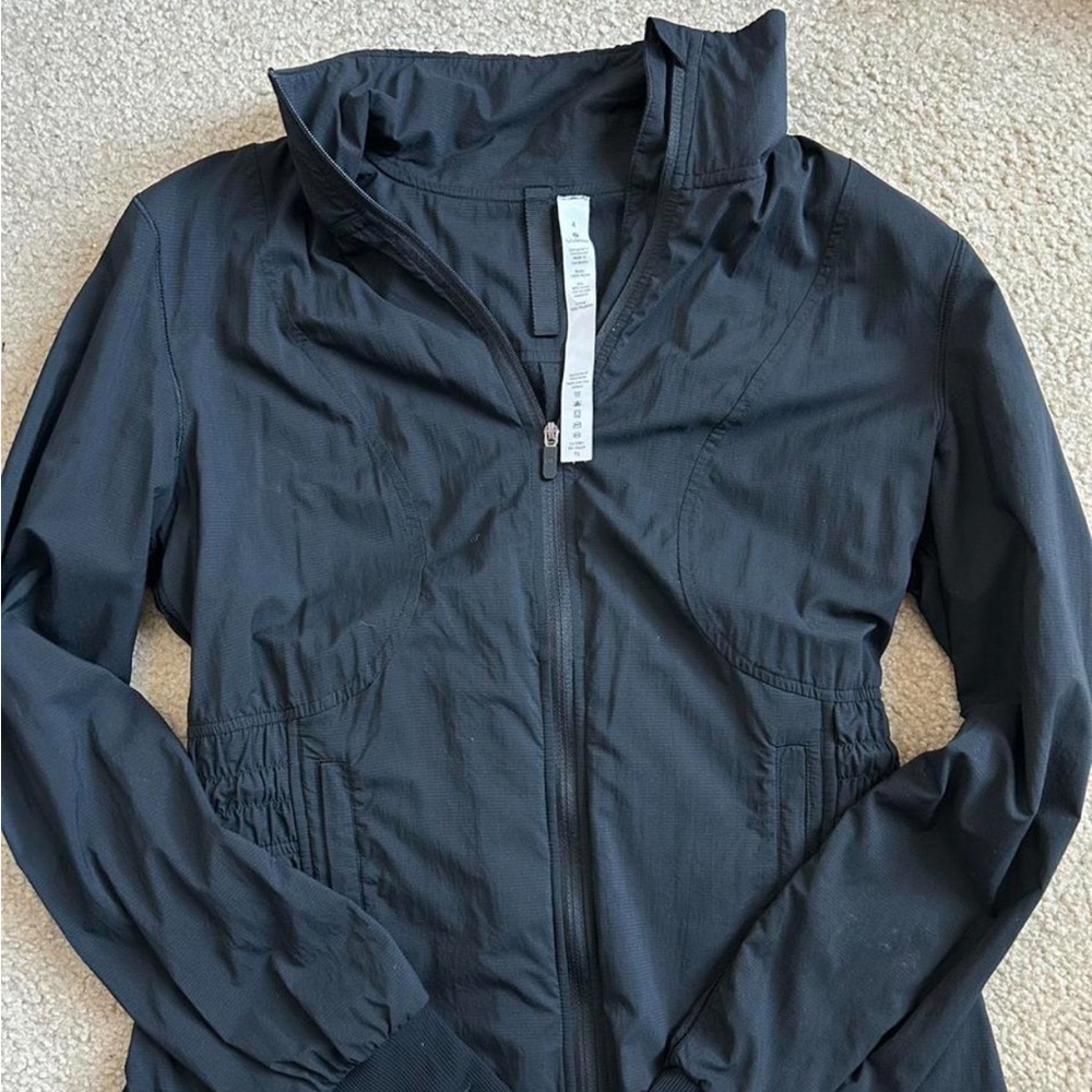 Lululemon Black Zip Up Jacket